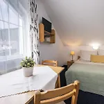 Guest house Tibor A Luna 3*
