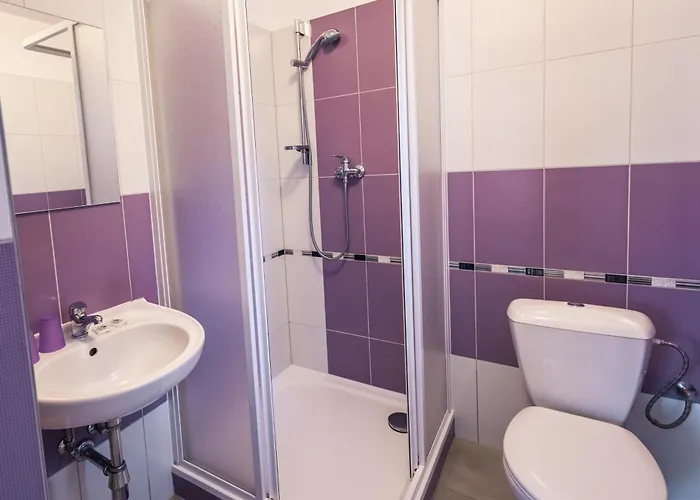 Tibor A Luna Pensionat 3*